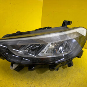 Reflektor LAMPA LEWA BMW X3 G01 X4 G02 FULL LED 8739647-02
