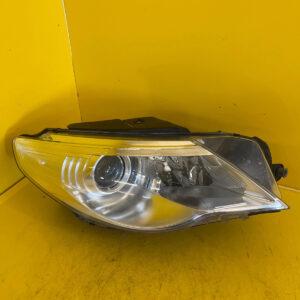 Reflektor Lampa PRAWA VW PASSAT 1307023005