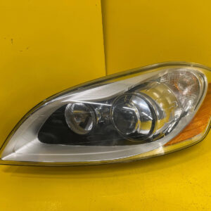 Reflektor LAMPA LEWA PRZEDNIA Opel Astra III H Bi-Xenon
