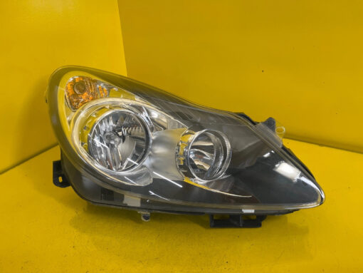 Reflektor Lampa Prawa Opel Corsa D 2006-2011 Zwykła Ciemna