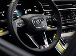 Audi Q8 2024 - Odsłonięcie unowocześnionej estetyki i najwyższej klasy innowacji technologicznych_08