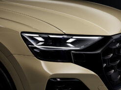 Audi Q8 2024 - Odsłonięcie unowocześnionej estetyki i najwyższej klasy innowacji technologicznych_reflektory