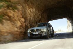 BMW XM 2023 - śmiały ruch w przestrzeni ultraluksusowych SUV-ów_06