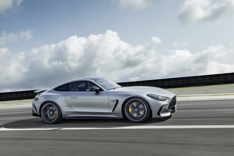 Mercedes-Benz-AMG-GT-Coupe-hybryda-plug-in-o-mocy-ponad-800-KM