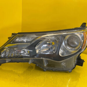 Reflektor Lampa Prawa Mazda 3 III Soczewka 2013-2017 Bh