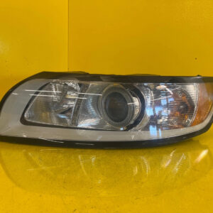 Reflektor LAMPA PRAWA BMW 5 G30 FULL LED 7439200-01