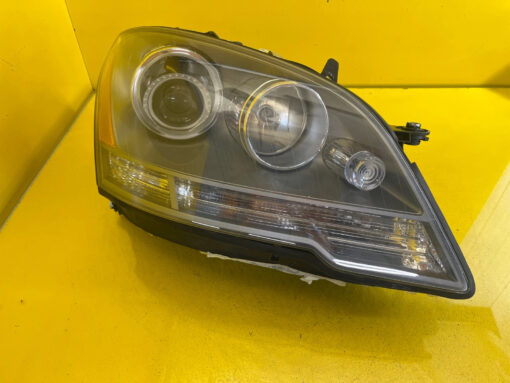 Reflektor Lampa PRAWA Mercedes ML W164 05-08 BI Xenon USA A1648205859 AMG