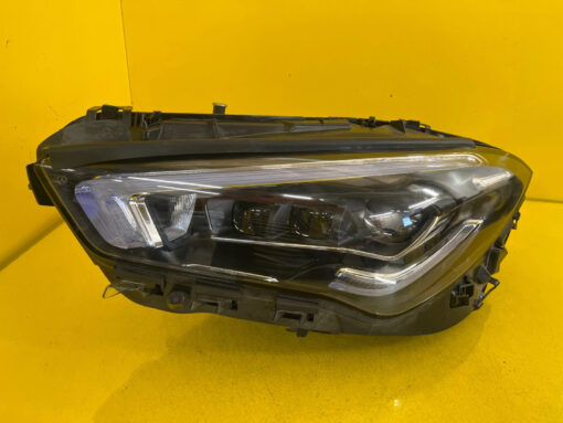Reflektor LAMPA LEWA Mercedes CLA W118 2019- MULTIBEAM LED A1189068900