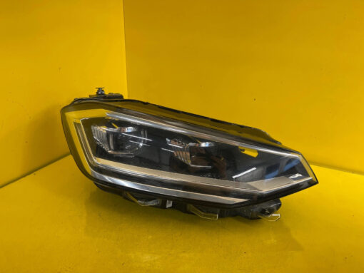 Reflektor VW SPORTSVAN LIFT LAMPA PRAWA LED 517941082