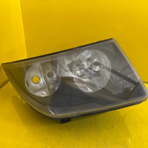 Reflektor LAMPA PRAWA BMW 5 E60 E61 03-07 BI Xenon