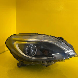 Reflektor Lampa Prawa Mercedes B-Klasa W246 11-15 BI-Xenon W2468200439