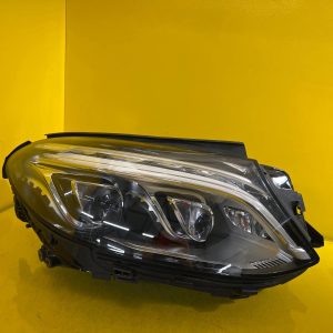 Reflektor LAMPA PRAWA FULL LED ILS Mercedes GLE W166 A1669062203