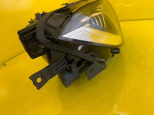 Reflektor LAMPA PRAWA VW T-CROSS FULL LED 2GM941036A