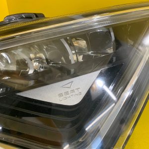 Reflektor LAMPA LEWA SEAT LEON III 3 17- FULL LED 5F1941007F LIIFT