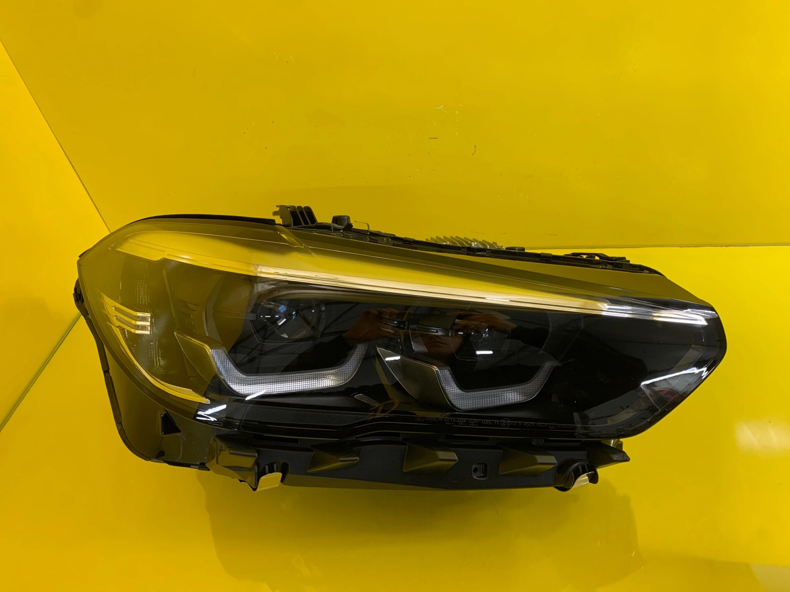 Reflektor Lampa Prawa BMW X5 G05 Full Led 5A27986-01 Autolamps Reflektor Lampa Prawa BMW X5 G05 Full Led 5A27986-01