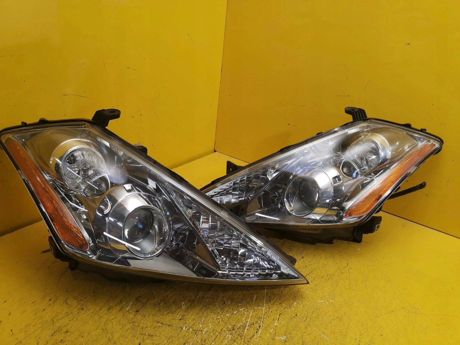 Reflektor LAMPY NISSAN MURANO Z50 03-08 XENON Autolamps Reflektor LAMPY NISSAN MURANO Z50 03-08 XENON