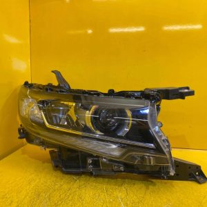 Reflektor LAMPA PRAWA TOYOTA LAND CRUISER 150 18- FULL LED