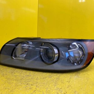 Reflektor LAMPA LEWA VOLVO V40 S50 03-07 ZWYKŁA 30698885 Autolamps Reflektor LAMPA LEWA VOLVO V40 S50 03-07 ZWYKŁA 30698885