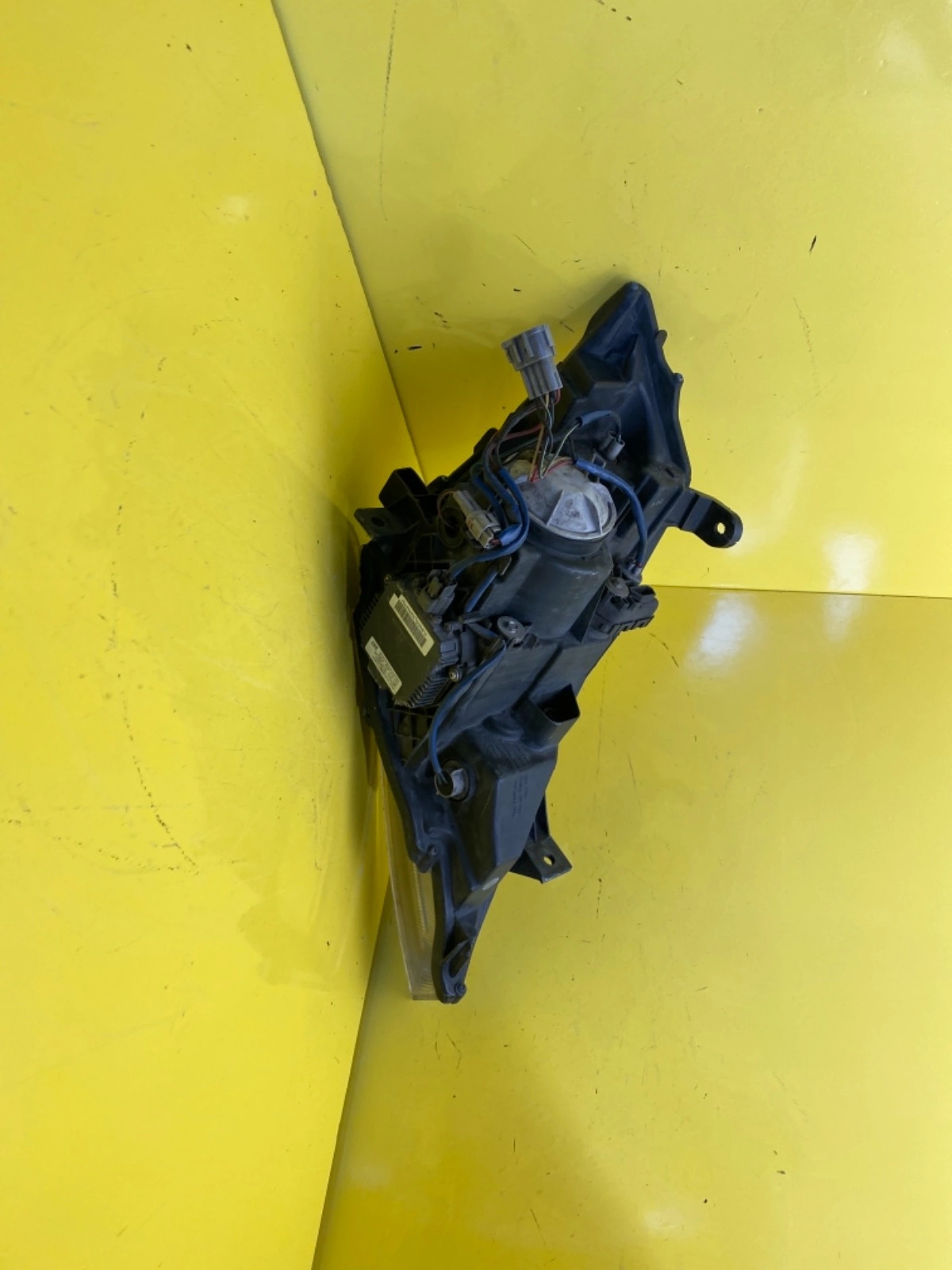 Reflektor LAMPA LEWA NISSAN MURANO ’03-’08 XENON Autolamps 3 Reflektor LAMPA LEWA NISSAN MURANO ’03-’08 XENON