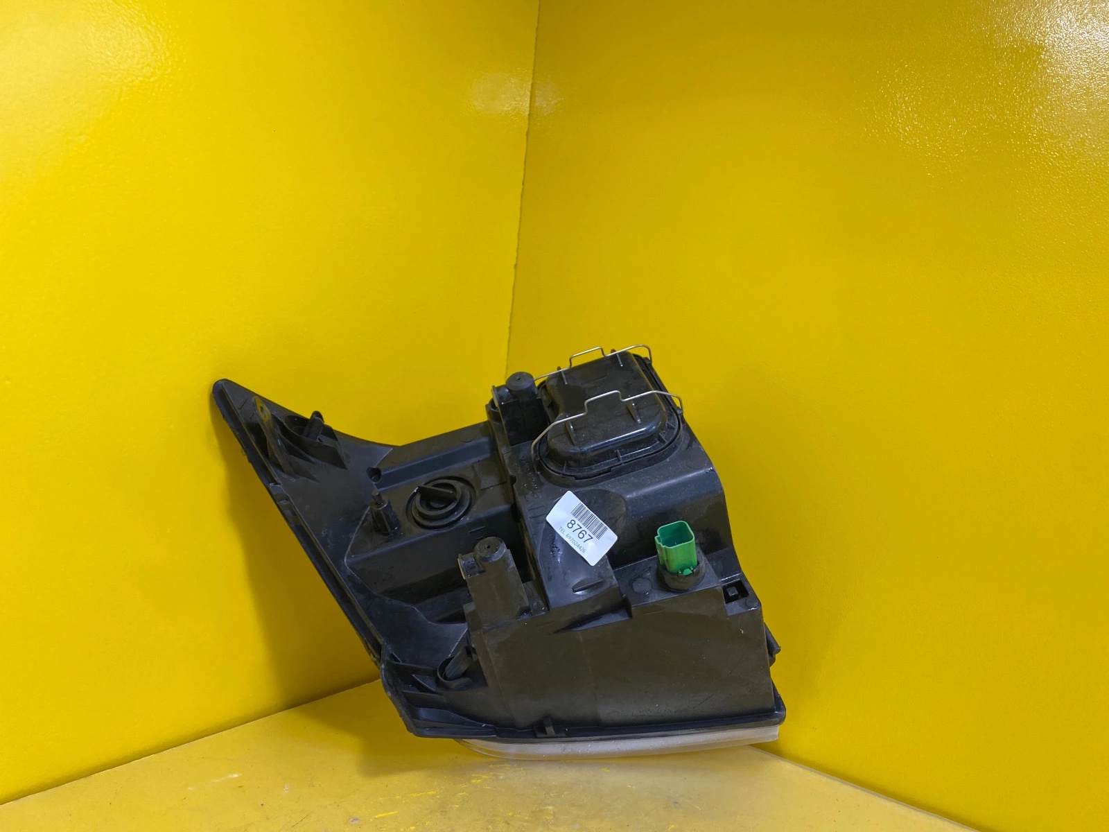 Reflektor LAMPA LEWA PRZEDNIA Ford Transit 06- Autolamps 2 Reflektor LAMPA LEWA PRZEDNIA Ford Transit 06-