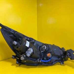 Reflektor LAMPA LEWA SUBARU OUTBACK V 5 BI-XENON 2015-