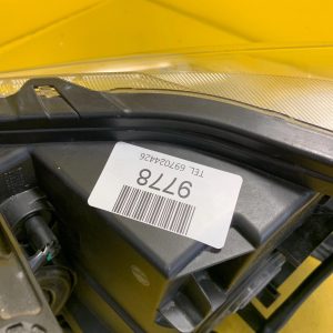 Reflektor SUBARU FORESTER 08-12 LAMPA PRAWA ZWYKŁA