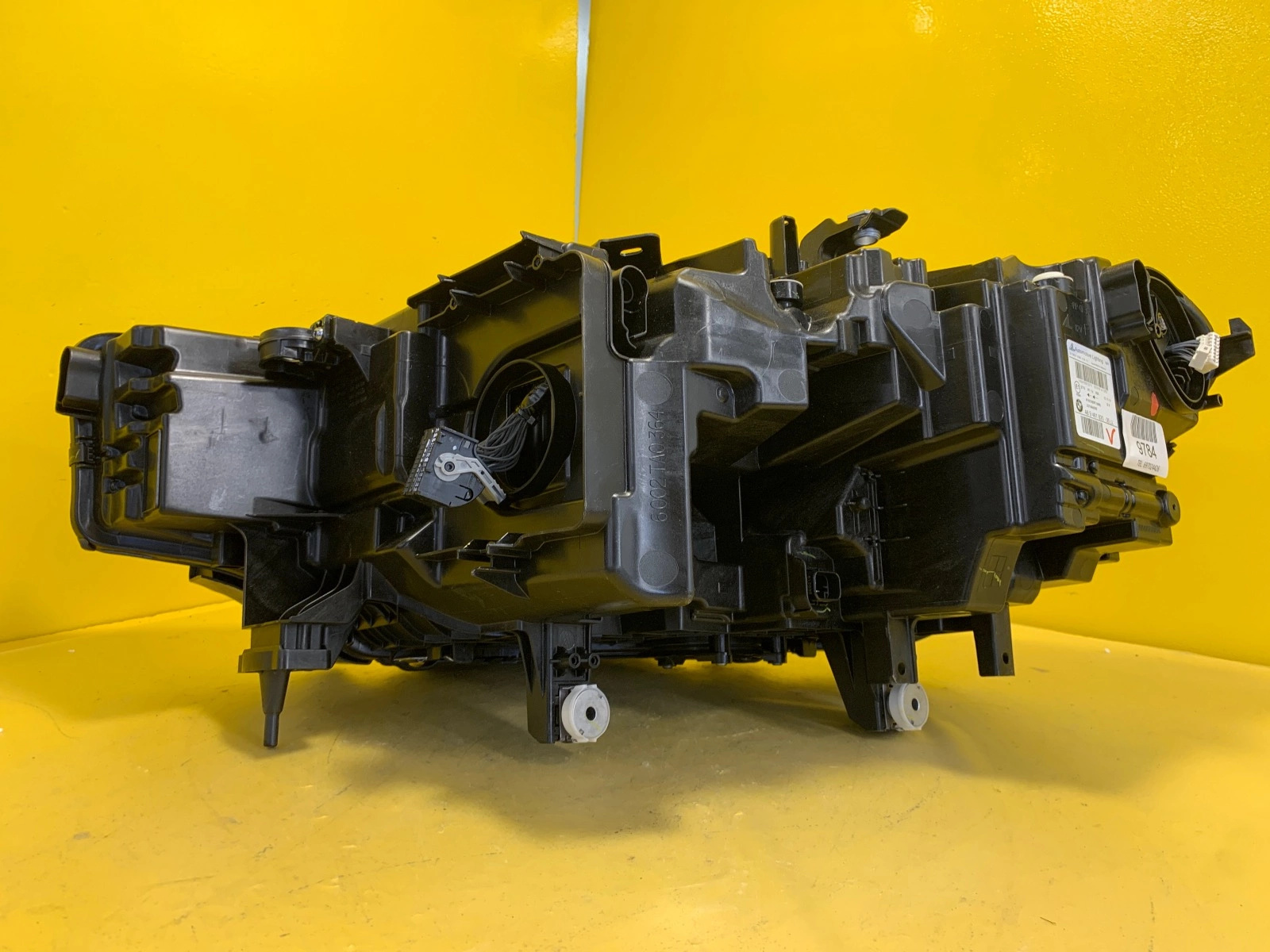 Reflektor Lampa Prawa BMW X7 G07 FULL LED ADAPTIVE 9481820-05 Autolamps 3 Reflektor Lampa Prawa BMW X7 G07 FULL LED ADAPTIVE 9481820-05