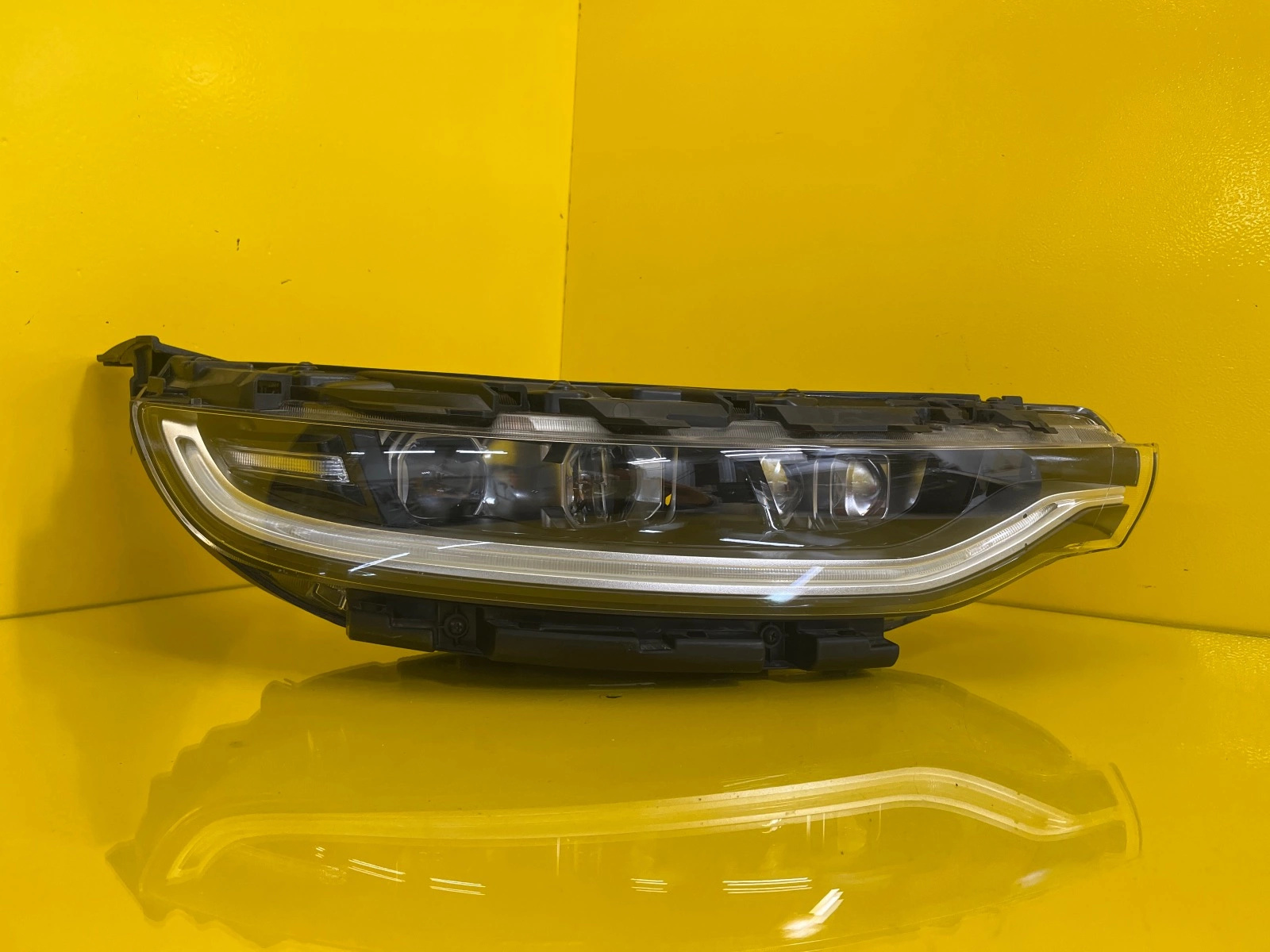 Reflektor Lampa Prawa Kia Soul Full led 18- Autolamps Reflektor Lampa Prawa Kia Soul Full led 18-