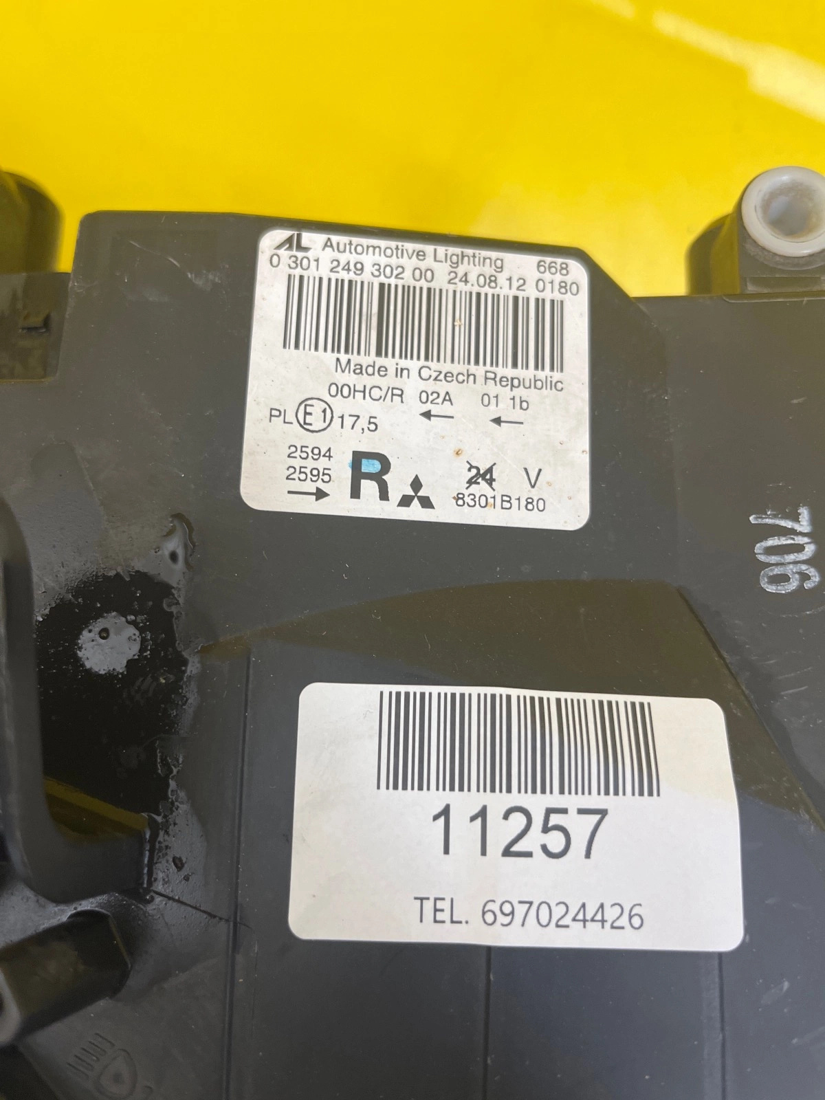 Reflektor Lampa Prawa Mitsubishi Colt 08-12 H4 Autolamps 2 Reflektor Lampa Prawa Mitsubishi Colt 08-12 H4