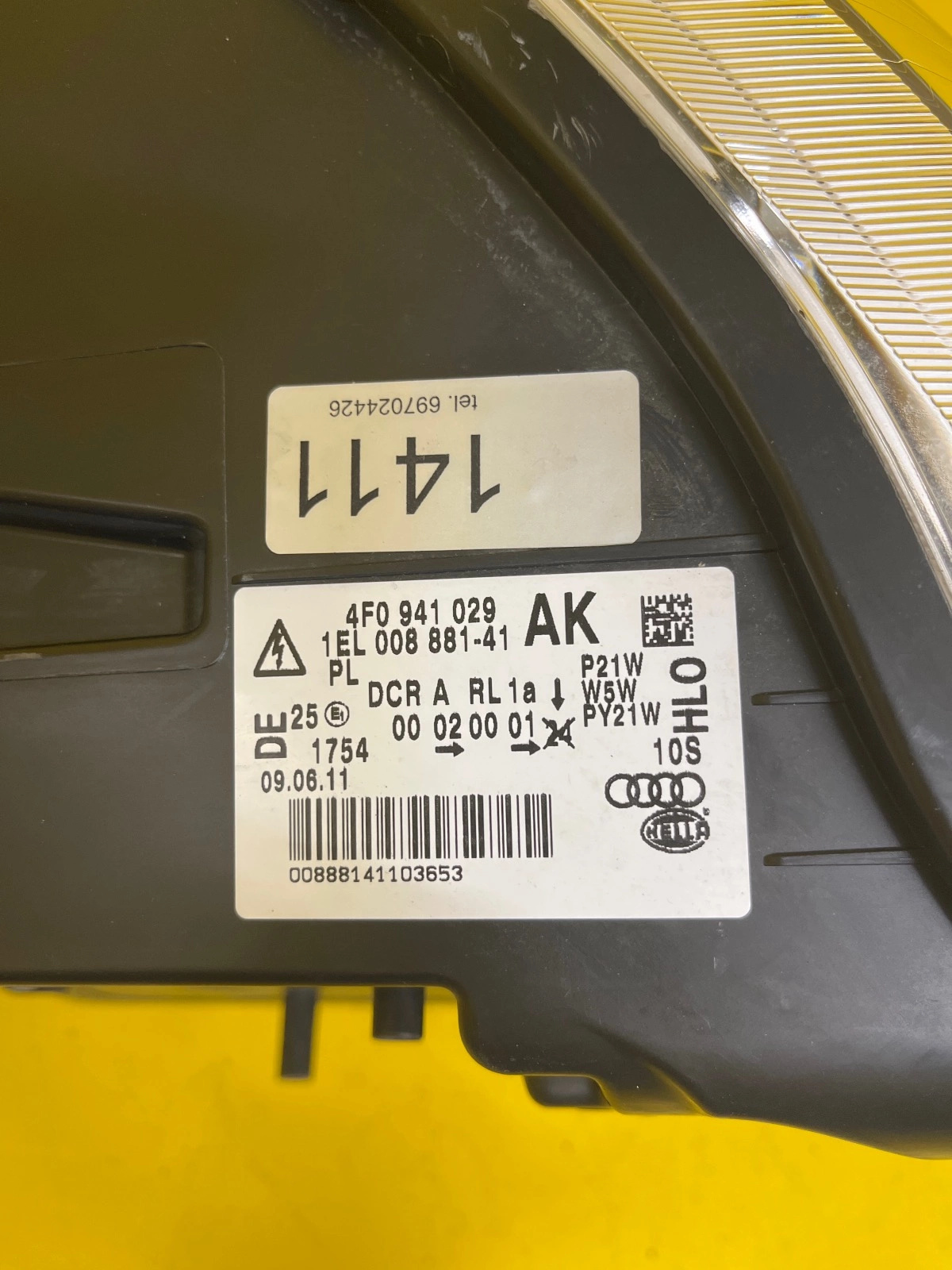 Reflektor LAMPA LEWA PRZEDNIA AUDI A6 C6 XENON 4F0941029AK Autolamps 2 Reflektor LAMPA LEWA PRZEDNIA AUDI A6 C6 XENON 4F0941029AK