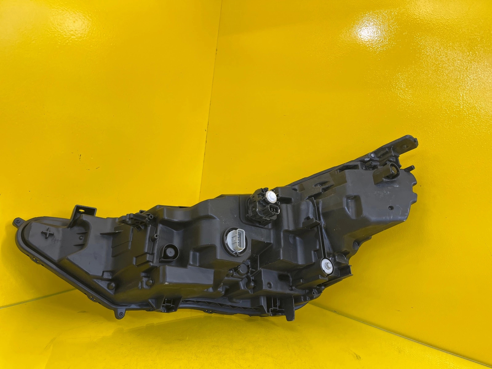 Reflektor Lampa Prawa Honda Vezel Full Led 2021- Autolamps 3 Reflektor Lampa Prawa Honda Vezel Full Led 2021-