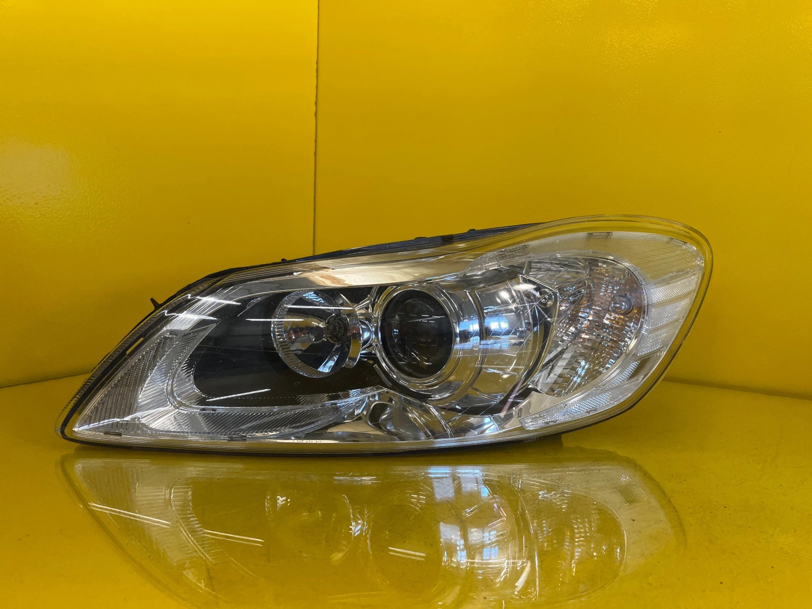Reflektor Lampa Lewa Volvo C30 LIFT 31299818 Autolamps Reflektor Lampa Lewa Volvo C30 LIFT 31299818