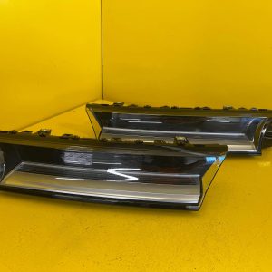 Reflektor Lampa Prawa Lewa Volkswagen T7 7T0 LED 7T0941653A