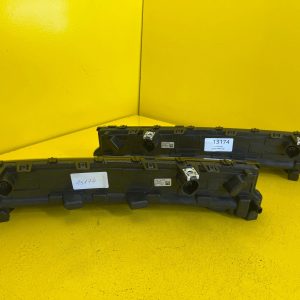 Reflektor Lampa Prawa Lewa Volkswagen T7 7T0 LED 7T0941653A