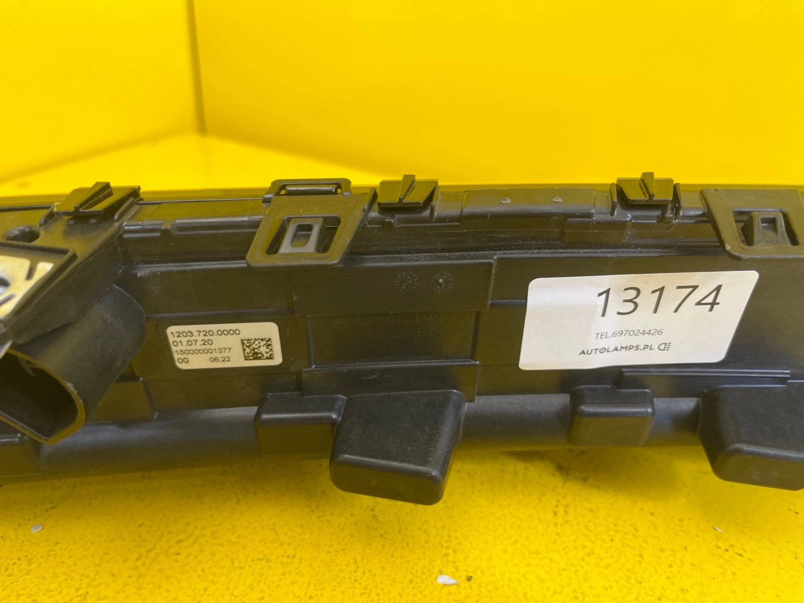 Reflektor Lampa Prawa Lewa Volkswagen T7 7T0 LED 7T0941653A Autolamps 3 Reflektor Lampa Prawa Lewa Volkswagen T7 7T0 LED 7T0941653A