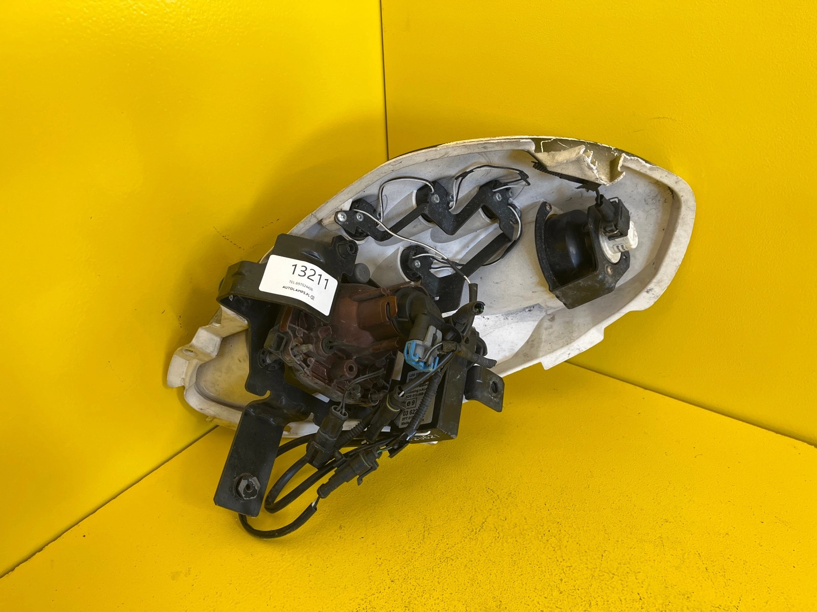 Reflektor Lampa Lewa Alfa Romeo 4C XENON FULL LED Autolamps 2 Reflektor Lampa Lewa Alfa Romeo 4C XENON FULL LED