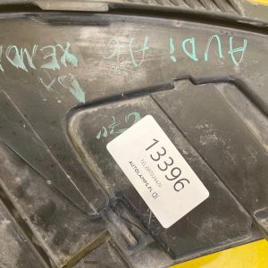 Reflektor Lampa Prawa Audi A6 C6 4F0 BI-XENON Nieskrętna