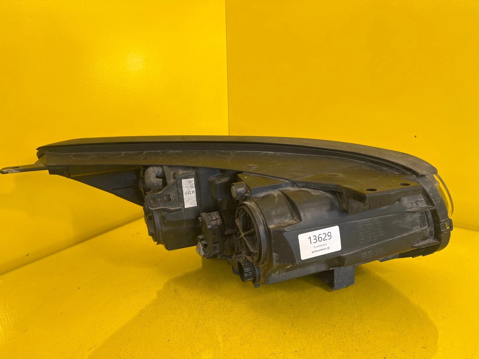 Reflektor LAMPA LEWA PRZEDNIA KIA SOUL 2 II 13-18 HYBRYD Autolamps 2 Reflektor LAMPA LEWA PRZEDNIA KIA SOUL 2 II 13-18 HYBRYD