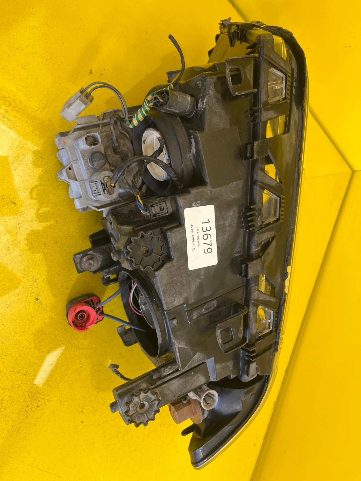 Reflektor LAMPA PRAWA BMW E46 LIFT XENON 02-05 6914200 Autolamps 2 Reflektor LAMPA PRAWA BMW E46 LIFT XENON 02-05 6914200