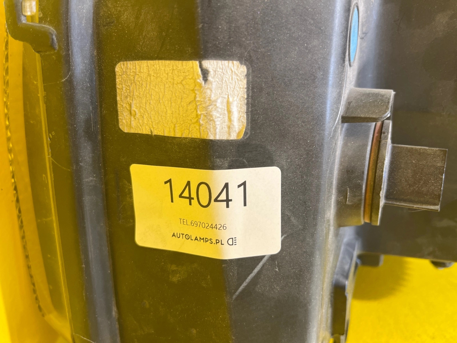 Reflektor Lampa Prawa Chevrolet Camaro 10-13 23509014 Autolamps 3 Reflektor Lampa Prawa Chevrolet Camaro 10-13 23509014