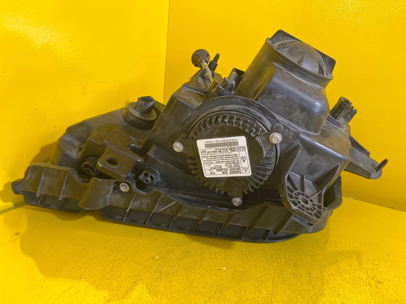 Reflektor Lampa Prawa Chevrolet Camaro 10-13 23509014 Autolamps 5 Reflektor Lampa Prawa Chevrolet Camaro 10-13 23509014