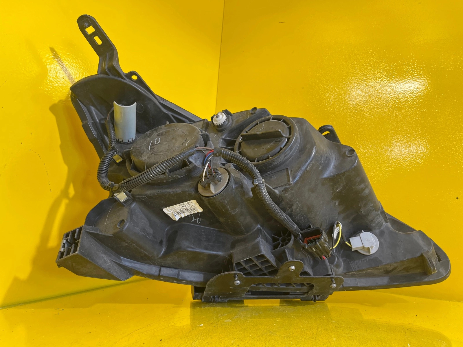 Reflektor Lampa Lewa Nissan Sentra 2013- USA Autolamps 3 Reflektor Lampa Lewa Nissan Sentra 2013- USA