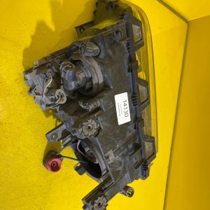 Reflektor LAMPA PRAWA PRZEDNIA BMW E46 LIFT XENON 02-05