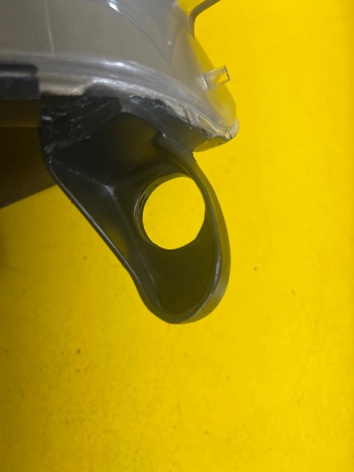 Reflektor LAMPA PRAWA CITROEN C6 XENON 06- 9660983380 Autolamps 4 Reflektor LAMPA PRAWA CITROEN C6 XENON 06- 9660983380