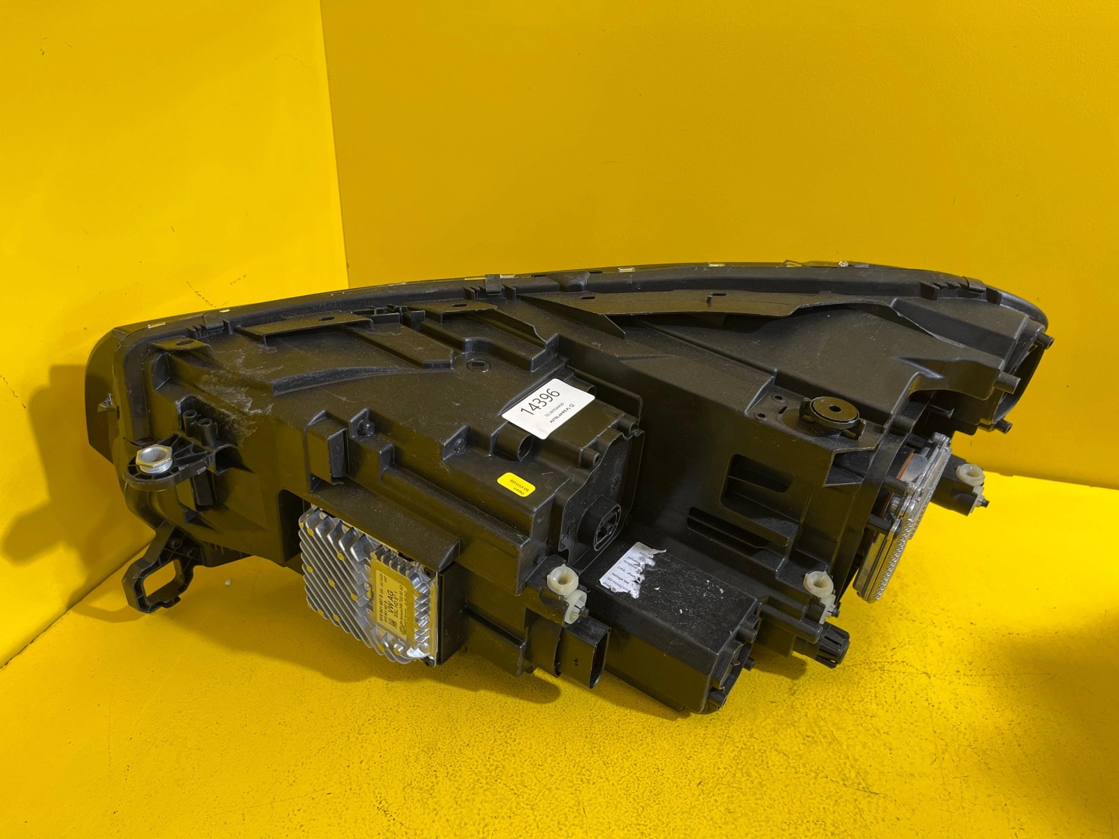 Reflektor Lampa Prawa Przednia VW Tiguan 571 24- 571941060F Autolamps 2 Reflektor Lampa Prawa Przednia VW Tiguan 571 24- 571941060F