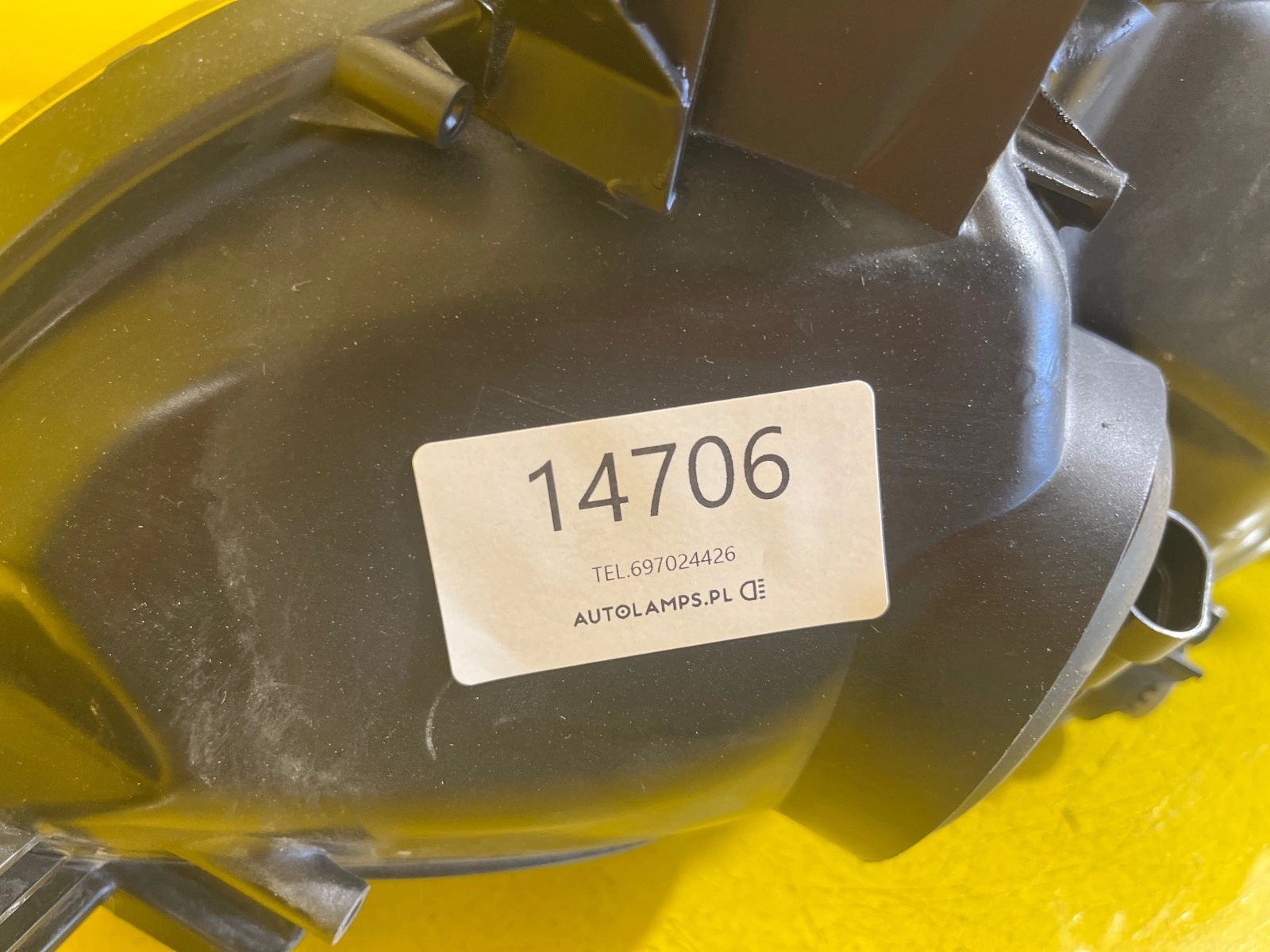 Reflektor Lampa Prawa TOYOTA CAMRY ZWYKŁA CIEMNA Autolamps 2 Reflektor Lampa Prawa TOYOTA CAMRY ZWYKŁA CIEMNA