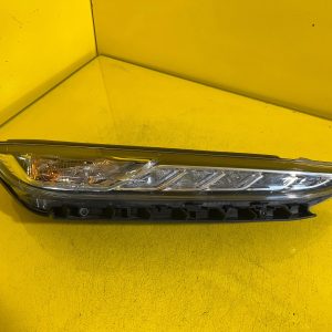 Reflektor LAMPA PRAWA HYUNDAI KONA 17-20 GÓRNA LED