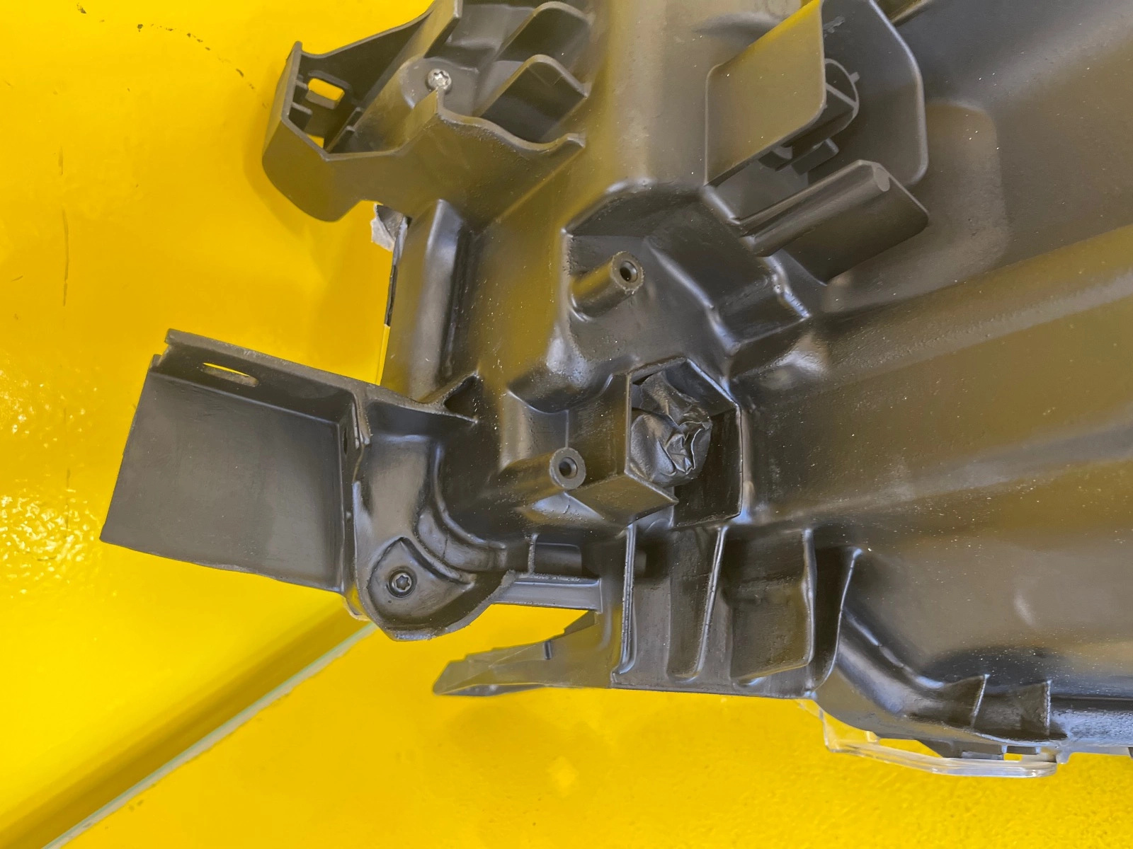 Reflektor LAMPA PRAWA PRZÓD TOYOTA HILUX VIII LIFT FULL LED Autolamps 4 Reflektor LAMPA PRAWA PRZÓD TOYOTA HILUX VIII LIFT FULL LED