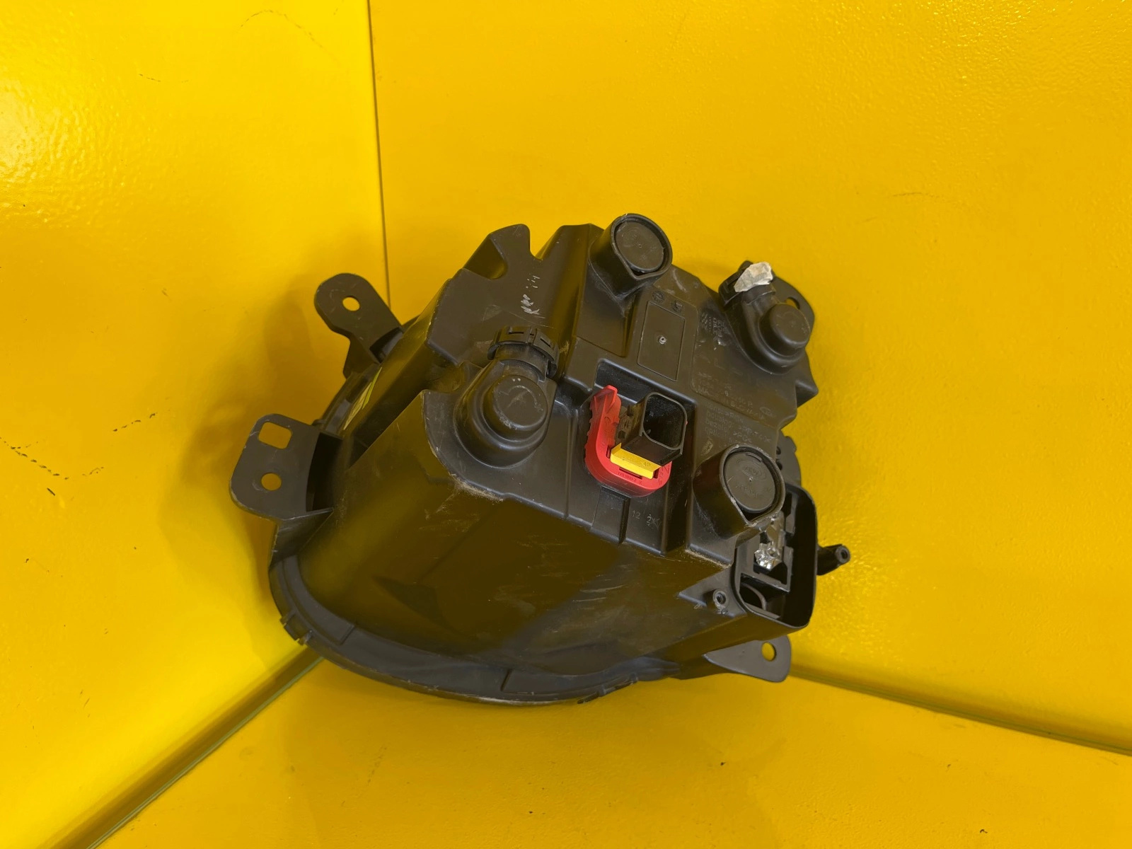 Reflektor LAMPA PRAWA PRZEDNIA RENAULT ALPINE A110 Autolamps 3 Reflektor LAMPA PRAWA PRZEDNIA RENAULT ALPINE A110