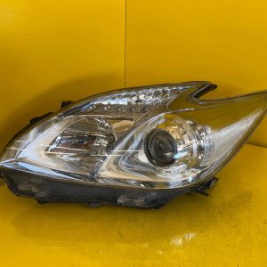 Reflektor Lampa Lewa TOYOTA PRIUS III 09-10